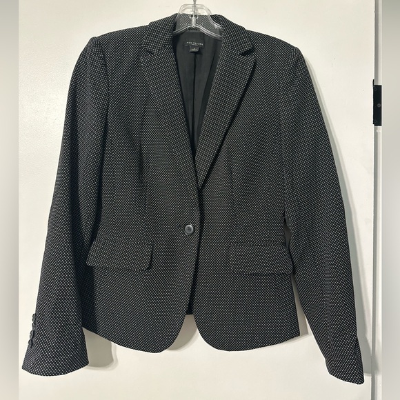 Ann Taylor Jackets & Blazers - Ann Taylor Black Pindot Womens Blazer Size 2